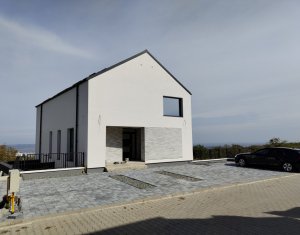 Casa individuala cu view superb, zona Calea Turzii!