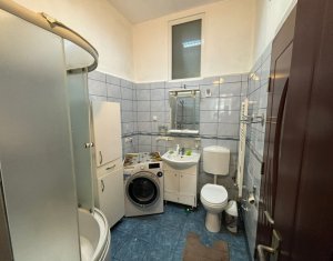 Appartement 3 chambres à vendre dans Cluj-napoca, zone Centru
