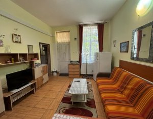 Appartement 3 chambres à vendre dans Cluj-napoca, zone Centru