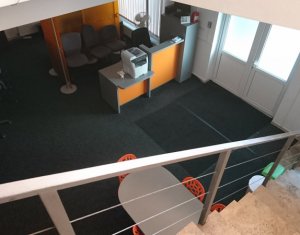 Imobil P+E 230mp, str. Campului, intrare din strada, zona Dennver