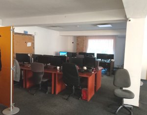 Imobil P+E 230mp, str. Campului, intrare din strada, zona Dennver