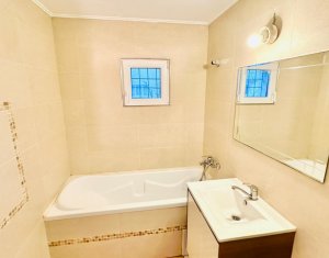 Appartement 3 chambres à louer dans Cluj-napoca, zone Plopilor