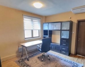 Maison 4 chambres à vendre dans Cluj-napoca, zone Grigorescu