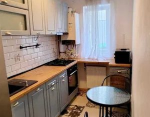 Appartement 3 chambres à vendre dans Floresti