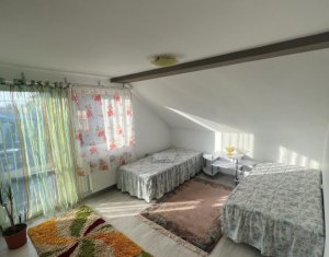 House 5 rooms for sale in Mihai Viteazu, zone Centru