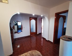 Appartement 3 chambres à vendre dans Cluj-napoca, zone Gara