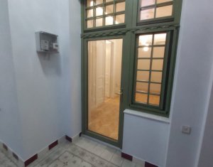 Lakás 4 szobák eladó on Cluj-napoca, Zóna Centru