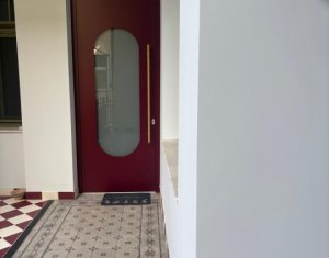 Lakás 4 szobák eladó on Cluj-napoca, Zóna Centru