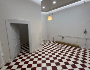 Lakás 4 szobák eladó on Cluj-napoca, Zóna Centru