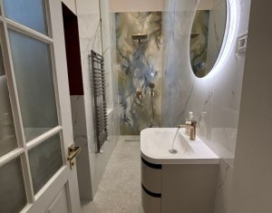 Lakás 4 szobák eladó on Cluj-napoca, Zóna Centru