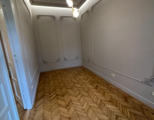 Lakás 4 szobák eladó on Cluj-napoca, Zóna Centru