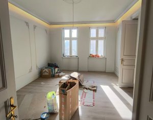 Appartement 5 chambres à louer dans Cluj-napoca, zone Centru