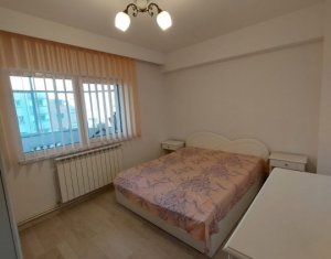 Appartement 3 chambres à louer dans Cluj-napoca, zone Centru