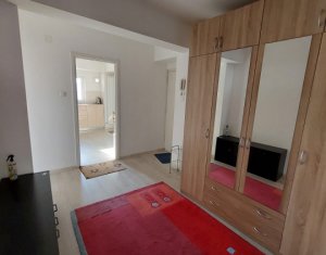 Appartement 3 chambres à louer dans Cluj-napoca, zone Centru