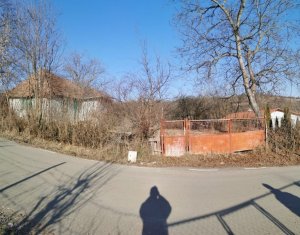 Telek eladó on Comsesti