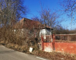 Telek eladó on Comsesti