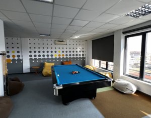 Birouri moderne 170mp, 3 parcari, Calea Turzii zona Mercedes