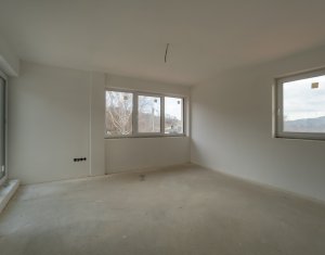 Casa moderna, zona SunGarden, pompe de caldura, natura