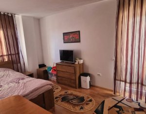 Appartement 3 chambres à vendre dans Cluj-napoca, zone Buna Ziua