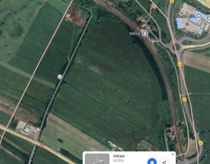 , 1700m2 dans Saliste