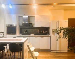 Appartement 3 chambres à vendre dans Cluj-napoca, zone Zorilor