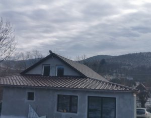 Casa noua si teren mare la 40 min de Cluj-N, Livada(Petrestii de Jos)