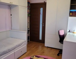 Appartement 3 chambres à vendre dans Floresti