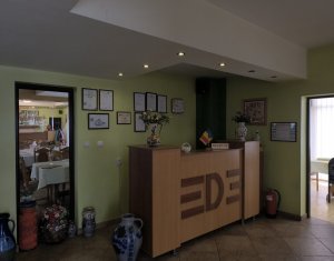 Ház 22 szobák eladó on Caseiu