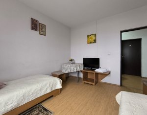 Ház 22 szobák eladó on Caseiu