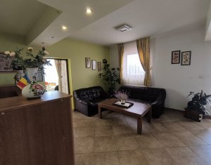 Ház 22 szobák eladó on Caseiu