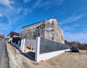 , 250m2 in Cluj-napoca, zone Dambul Rotund