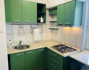 Appartement 3 chambres à vendre dans Cluj-napoca, zone Marasti