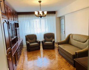 Appartement 3 chambres à vendre dans Cluj-napoca, zone Marasti