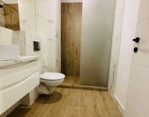 Lakás 3 szobák eladó on Floresti