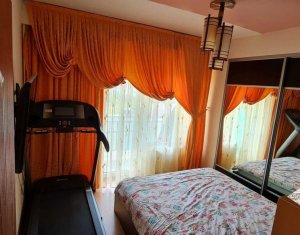 Lakás 3 szobák kiadó on Floresti