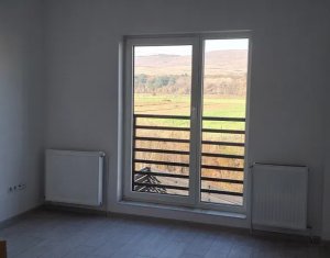 Appartement 4 chambres à vendre dans Floresti