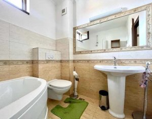 Appartement 3 chambres à vendre dans Cluj-napoca, zone Centru