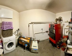 Ház 3 szobák eladó on Poiana Horea