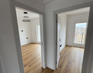 Maison 6 chambres à vendre dans Chinteni
