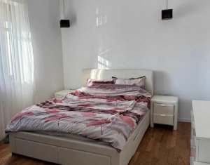 Ház 4 szobák kiadó on Cluj-napoca, Zóna Dambul Rotund