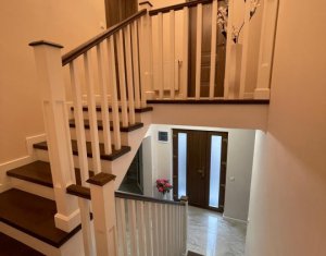 Duplex 4 camere, la cheie, Floresti, zona Parc Poligon, aer curat, liniste