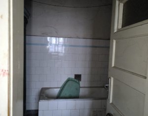 Maison 2 chambres à vendre dans Cluj-napoca, zone Intre Lacuri