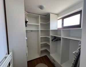 Ház 5 szobák kiadó on Floresti