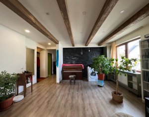 Appartement 3 chambres à vendre dans Cluj-napoca, zone Buna Ziua