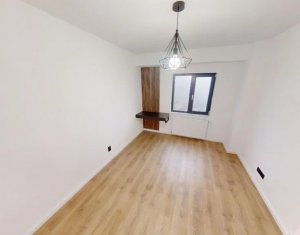 Appartement 4 chambres à vendre dans Cluj-napoca, zone Zorilor