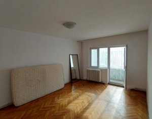 Appartement 4 chambres à vendre dans Cluj-napoca, zone Grigorescu
