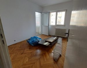 Appartement 4 chambres à vendre dans Cluj-napoca, zone Grigorescu