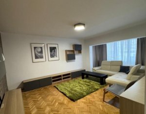 Appartement 3 chambres à louer dans Cluj-napoca, zone Marasti