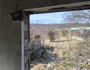 Oportunitate investitie, casa demolabila cu 20.032 mp teren, periferia Dej