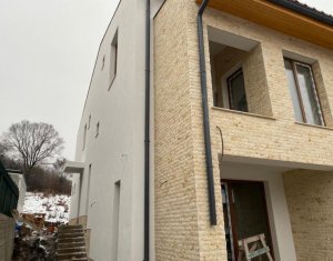 Ház 4 szobák eladó on Cluj-napoca, Zóna Manastur